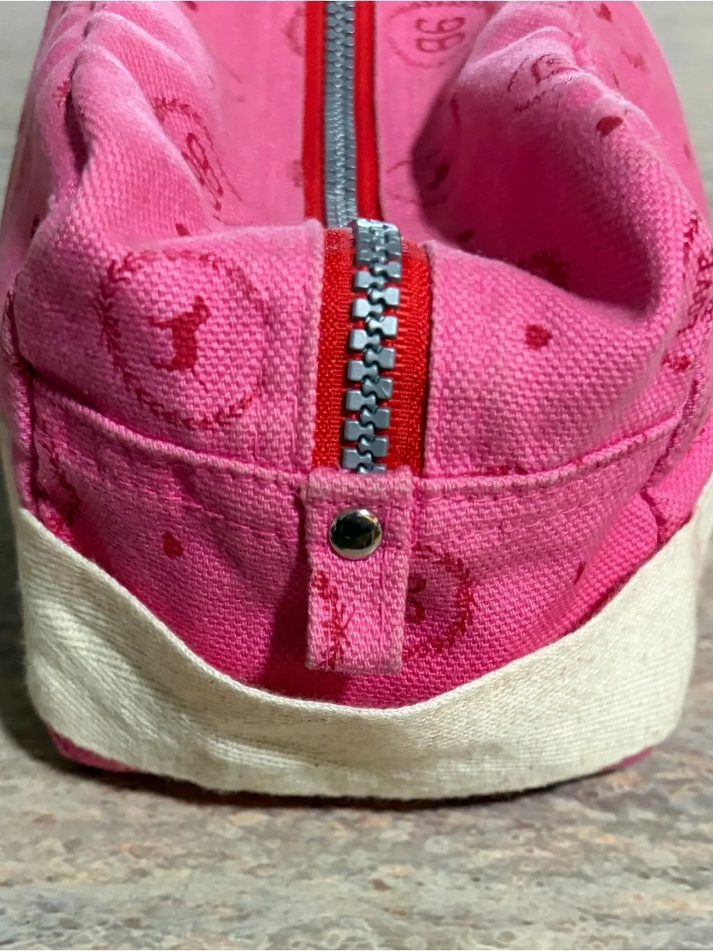 Pink Victoria’s Secret Vintage Pink and White Pouch with Crest and Dog Logo